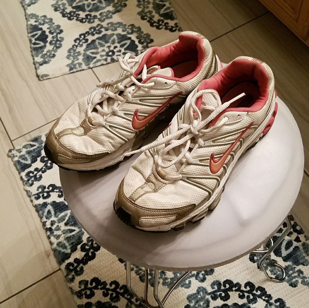 Nike shoes